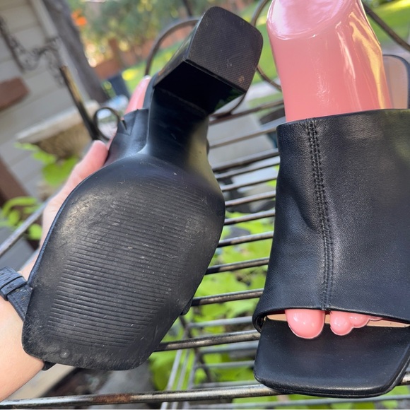 Steve Madden Tule Block Heel Sandal Blk Leather Size 8.5 M Office Core Party MCM - Picture 9 of 12